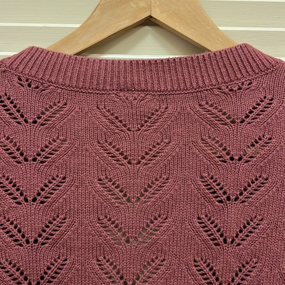 OshKosh B’gosh Cardigan / Sweater in Brick, Size 14, EUC - Picture 12 of 17